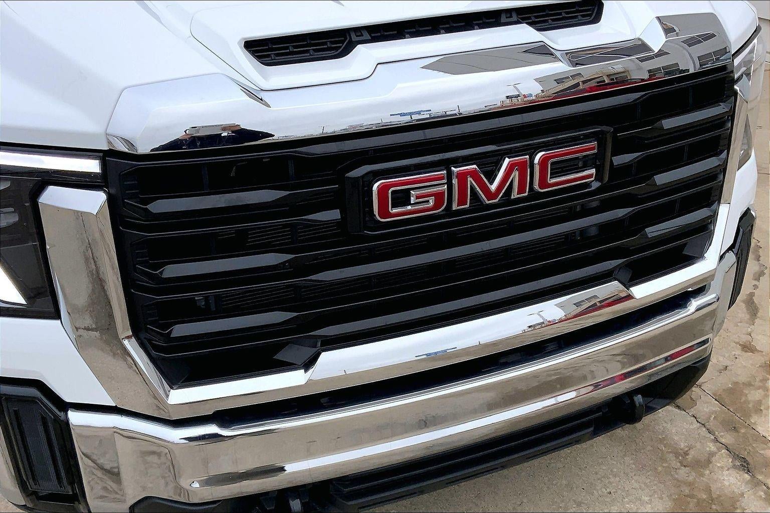 2024 GMC Sierra 2500 HD Pro