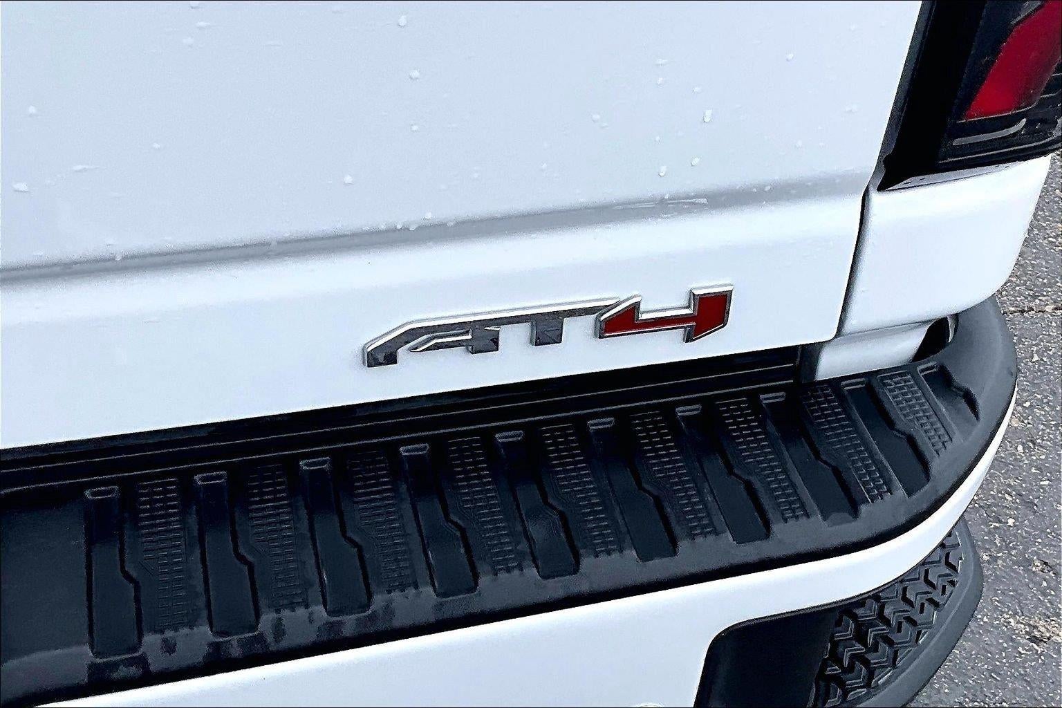 2024 GMC Sierra 2500 HD AT4