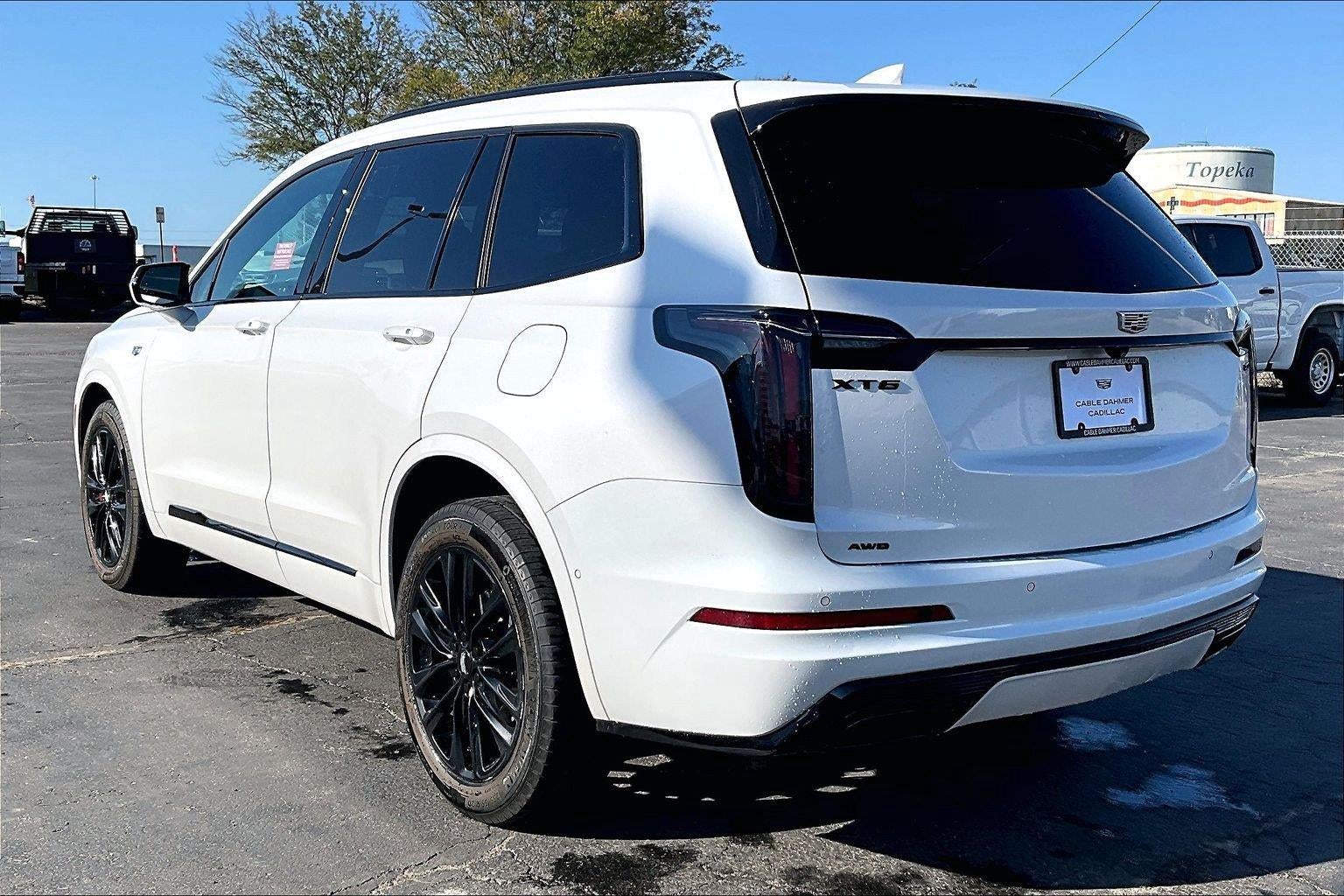 2024 Cadillac XT6 Sport