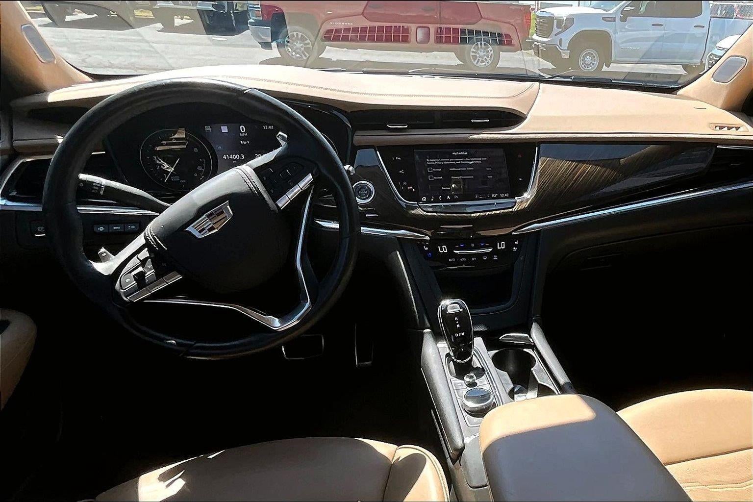 2024 Cadillac XT6 Sport