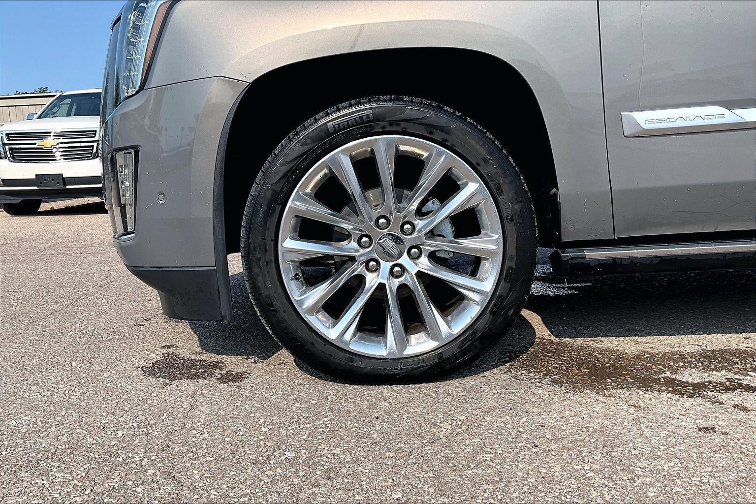 2018 Cadillac Escalade ESV Premium Luxury