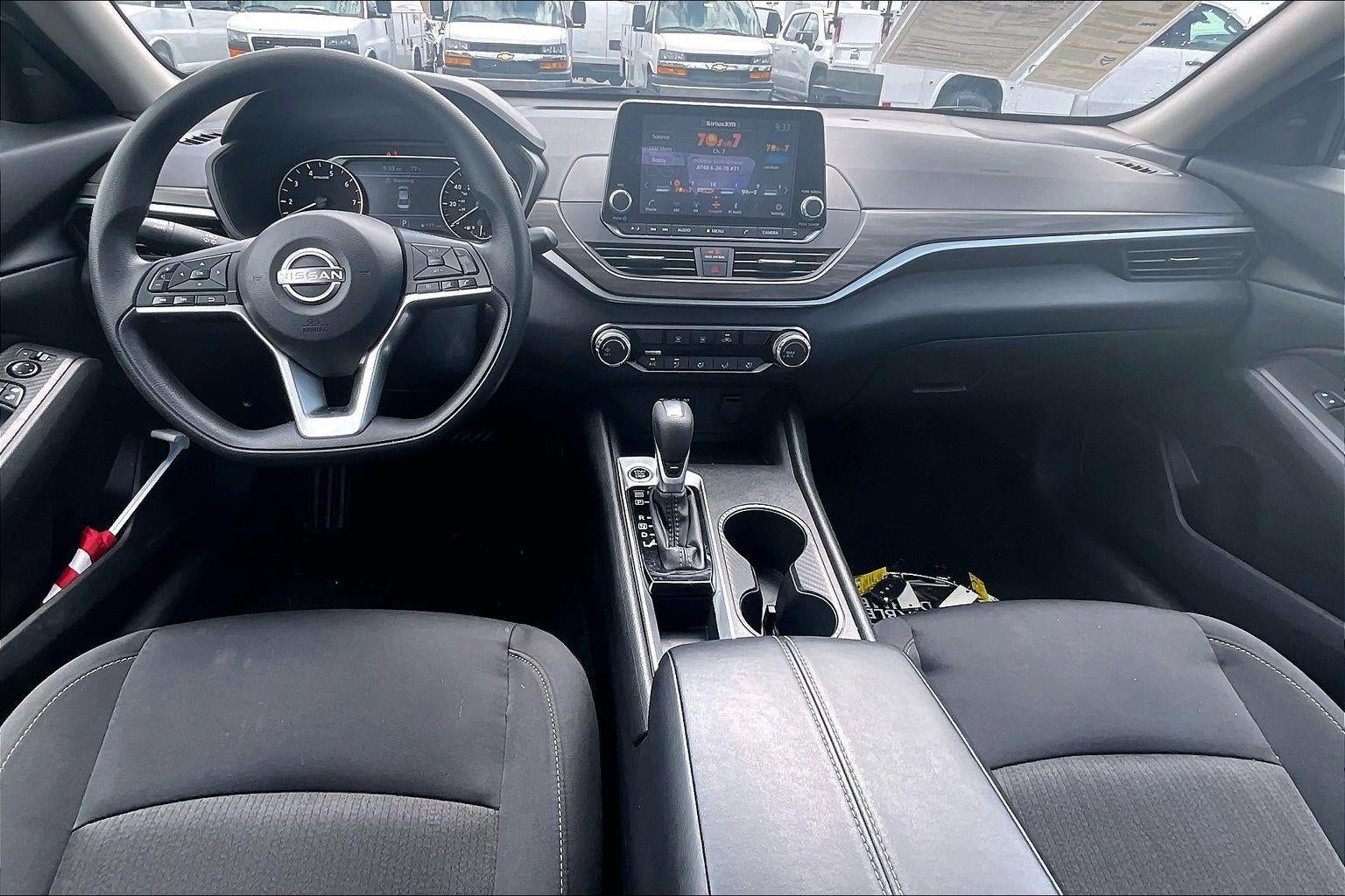 2025 Nissan Altima SV