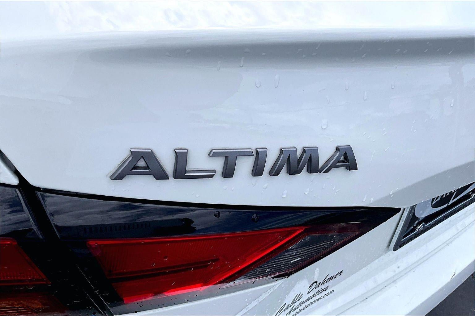 2025 Nissan Altima SV