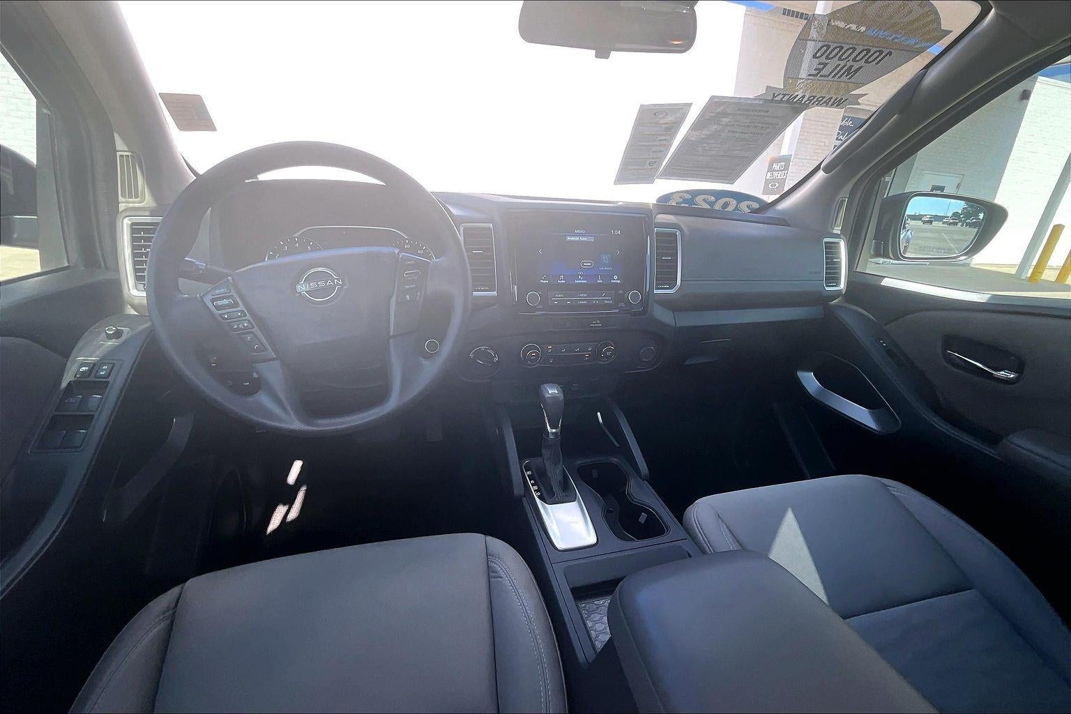 2023 Nissan Frontier SV