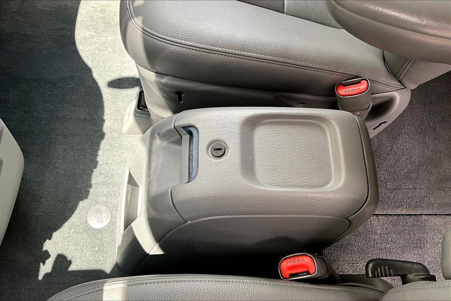 2005 Chrysler Town & Country Limited