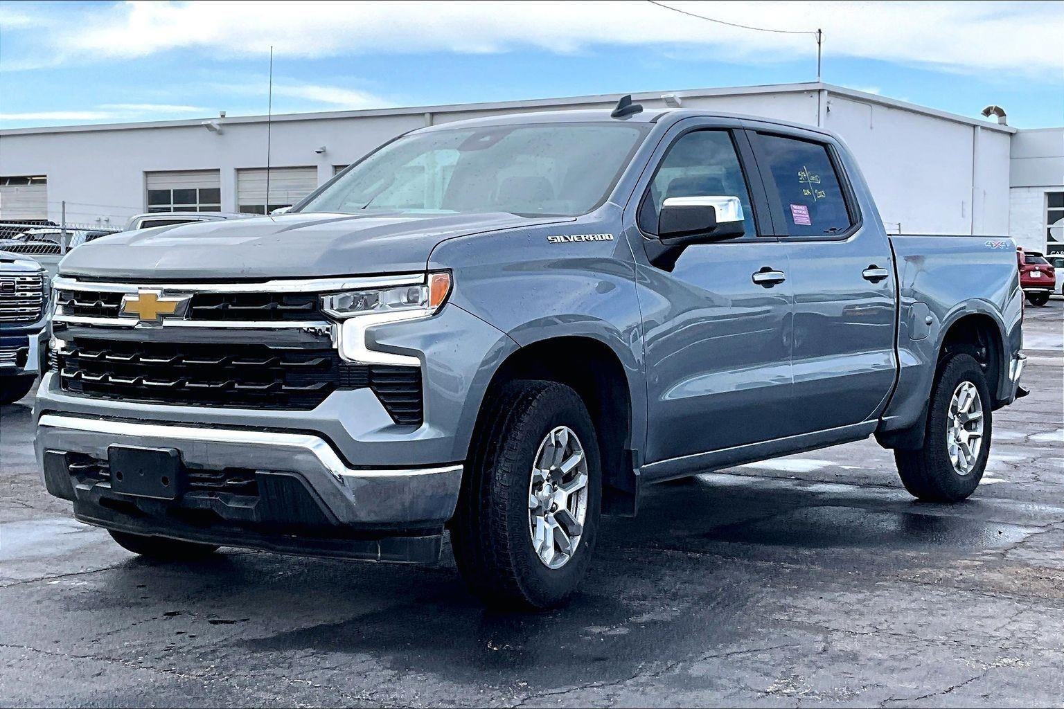 2023 Chevrolet Silverado 1500 LT (2FL)
