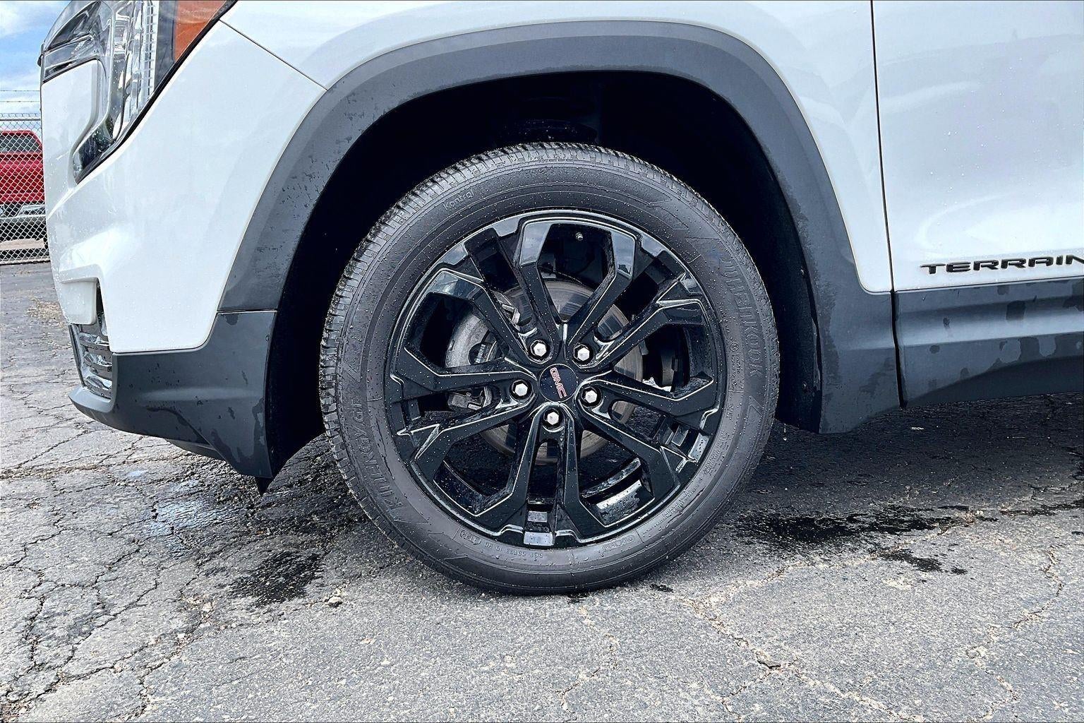 2022 GMC Terrain SLT