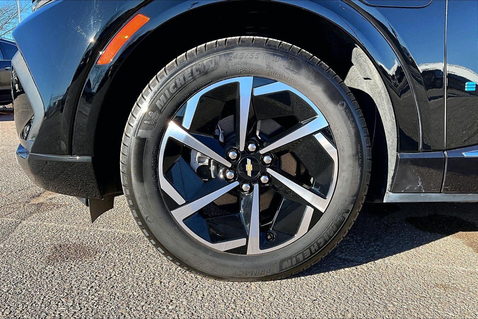 2025 Chevrolet Equinox EV LT