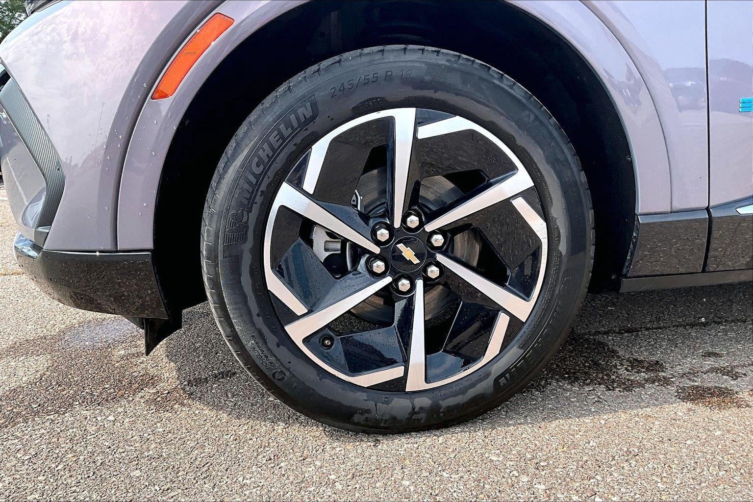 2025 Chevrolet Equinox EV LT