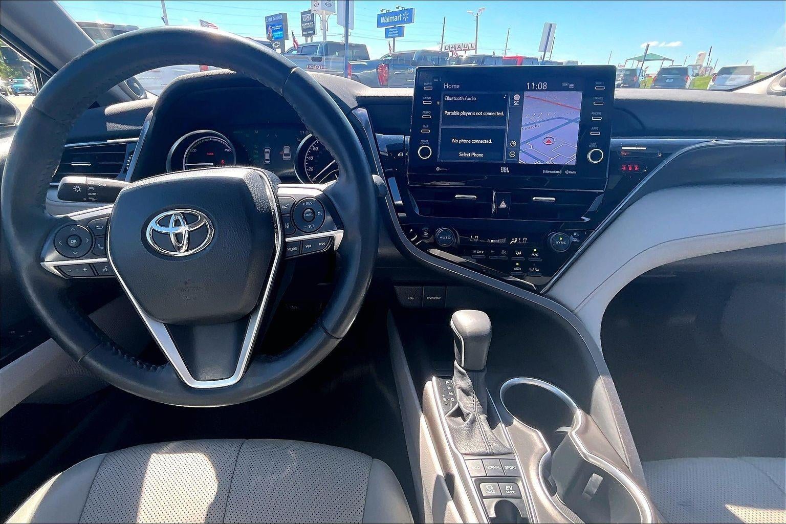 2021 Toyota Camry Hybrid XLE