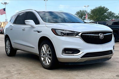 2020 Buick Enclave Essence