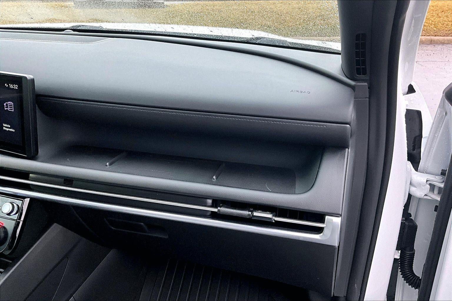 2025 Hyundai Santa Cruz SEL Activity