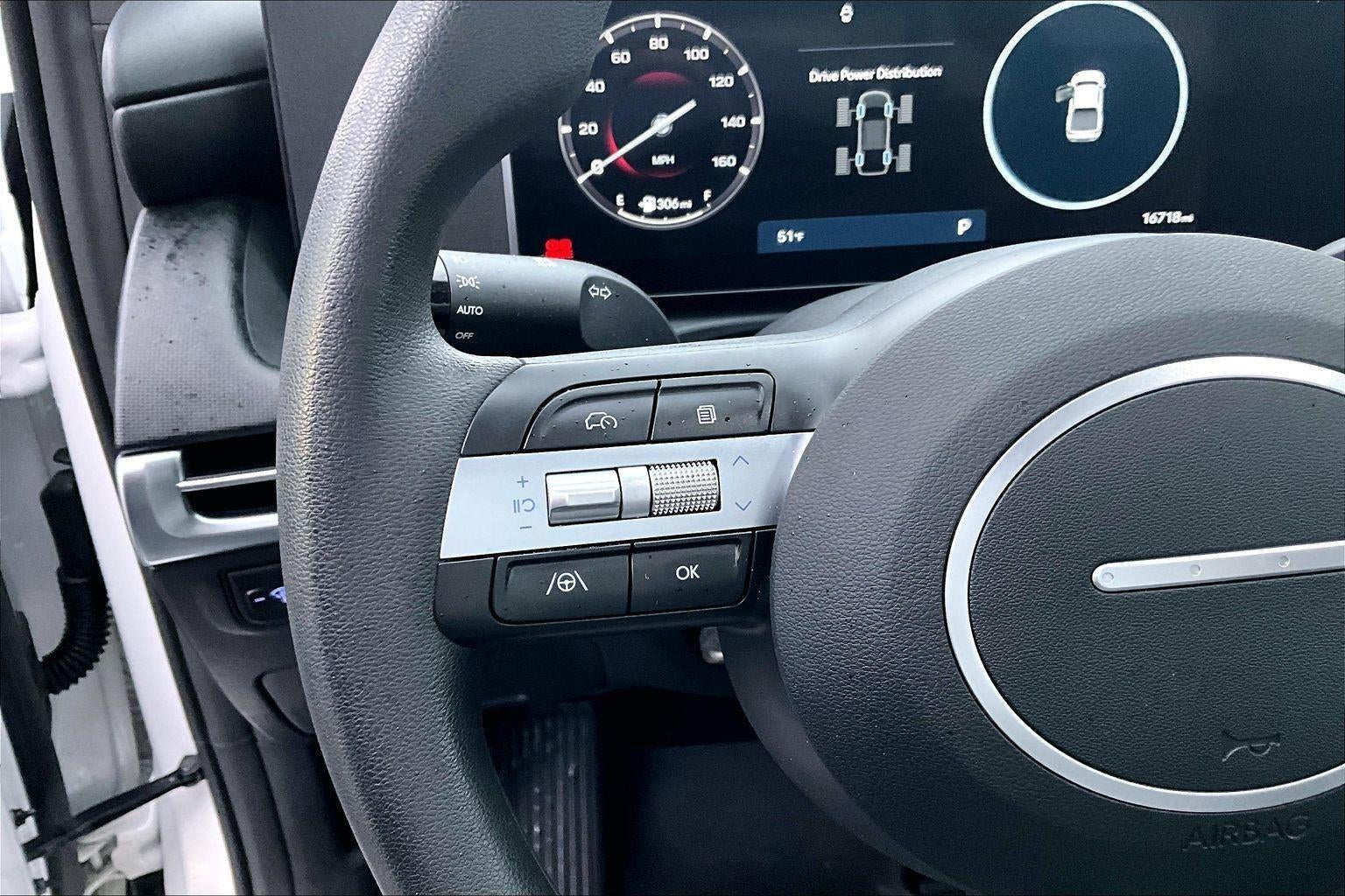 2025 Hyundai Santa Cruz SEL Activity