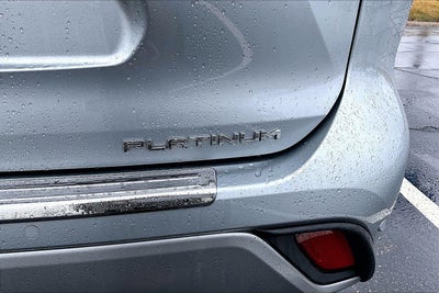 2021 Toyota Highlander Hybrid Platinum