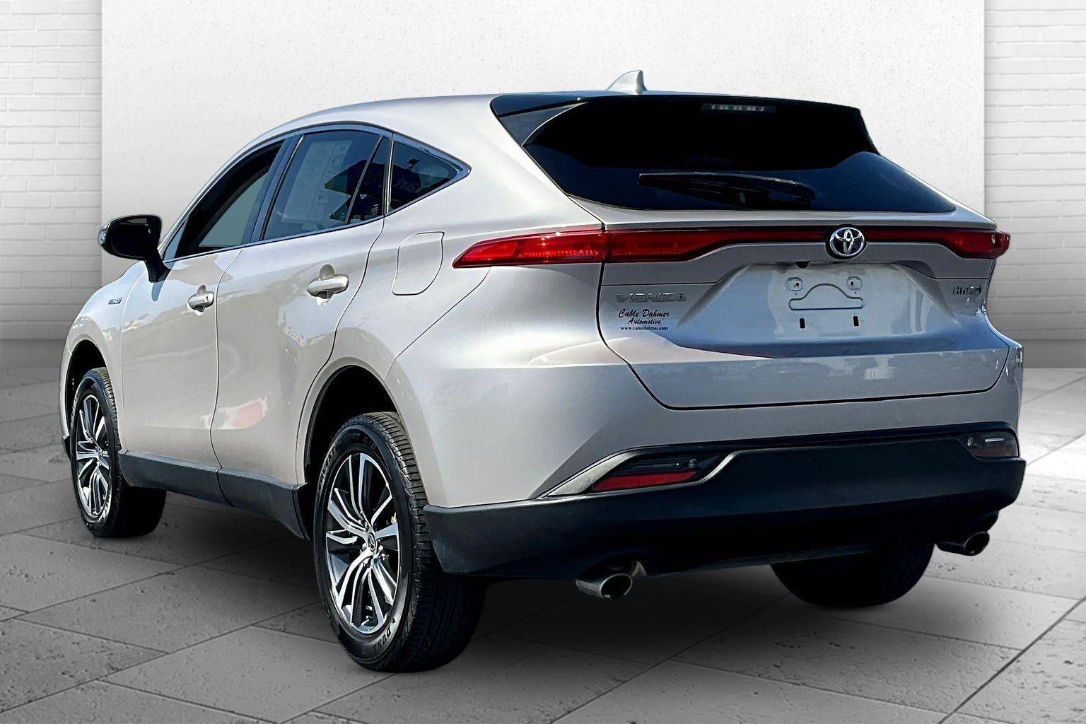 2021 Toyota Venza LE