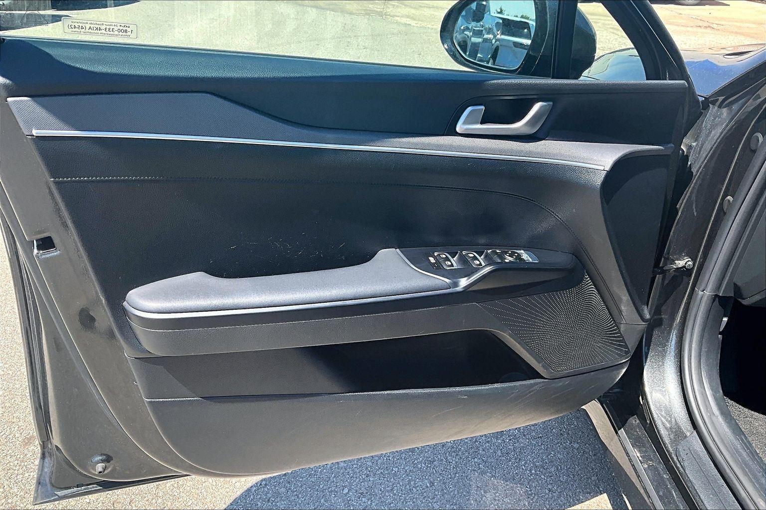 2025 Kia K5 LXS