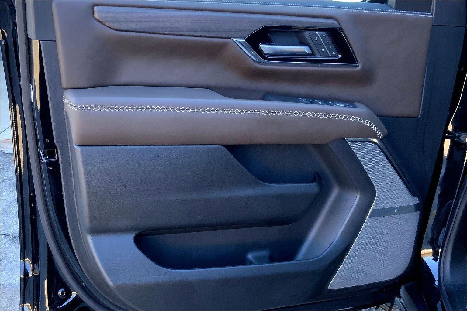 2025 GMC Yukon Denali Ultimate