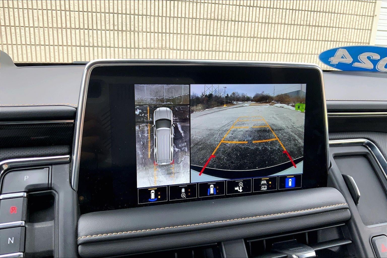 2024 GMC Yukon XL AT4