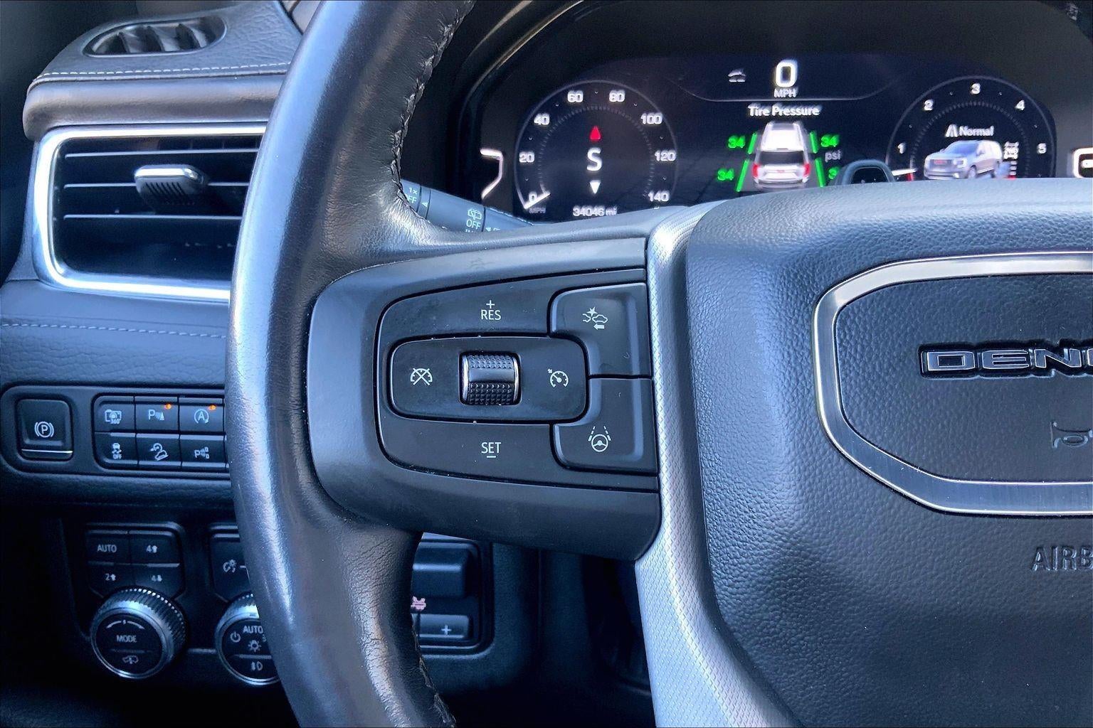 2023 GMC Yukon XL Denali