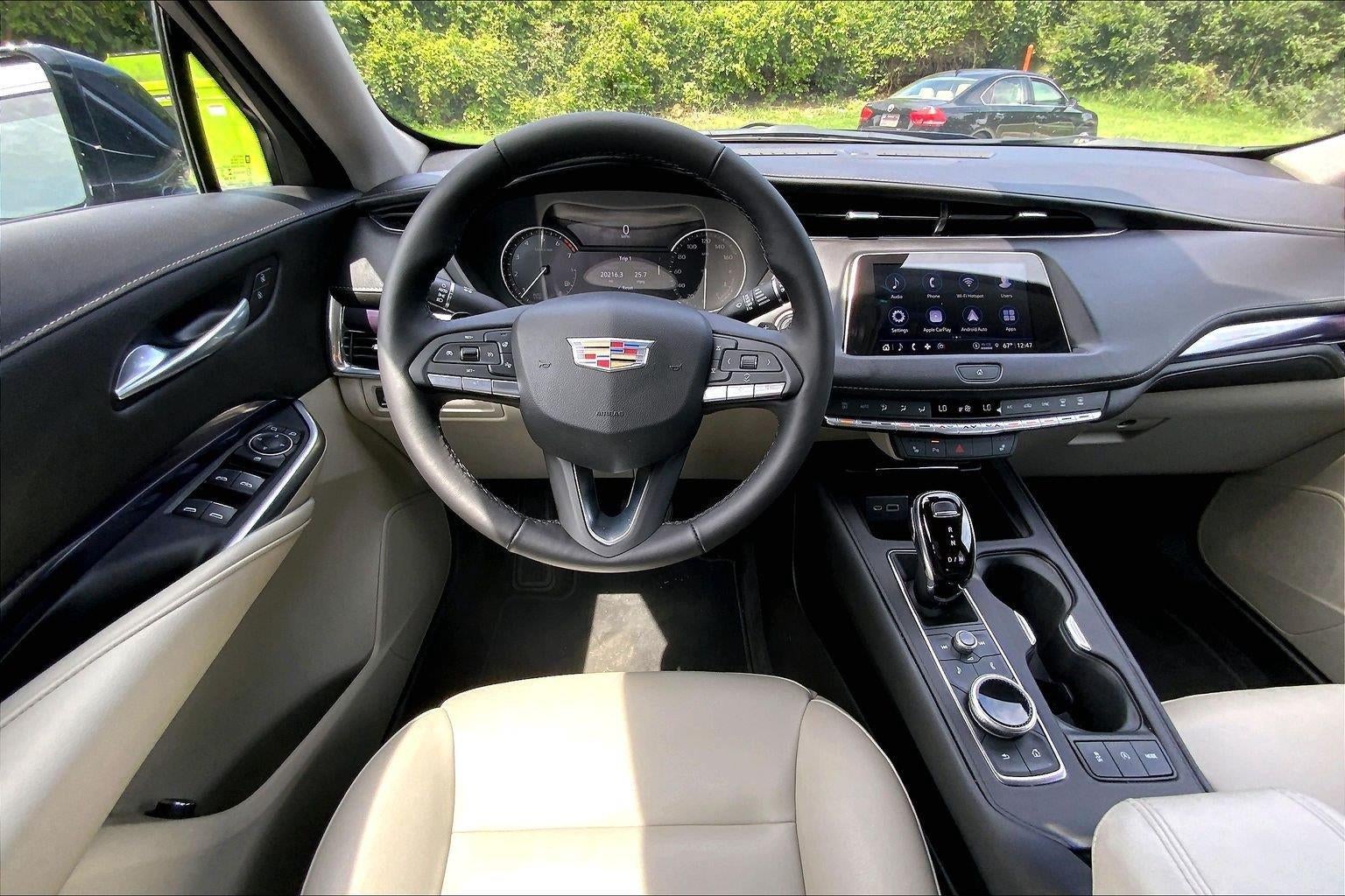 2023 Cadillac XT4 FWD Luxury