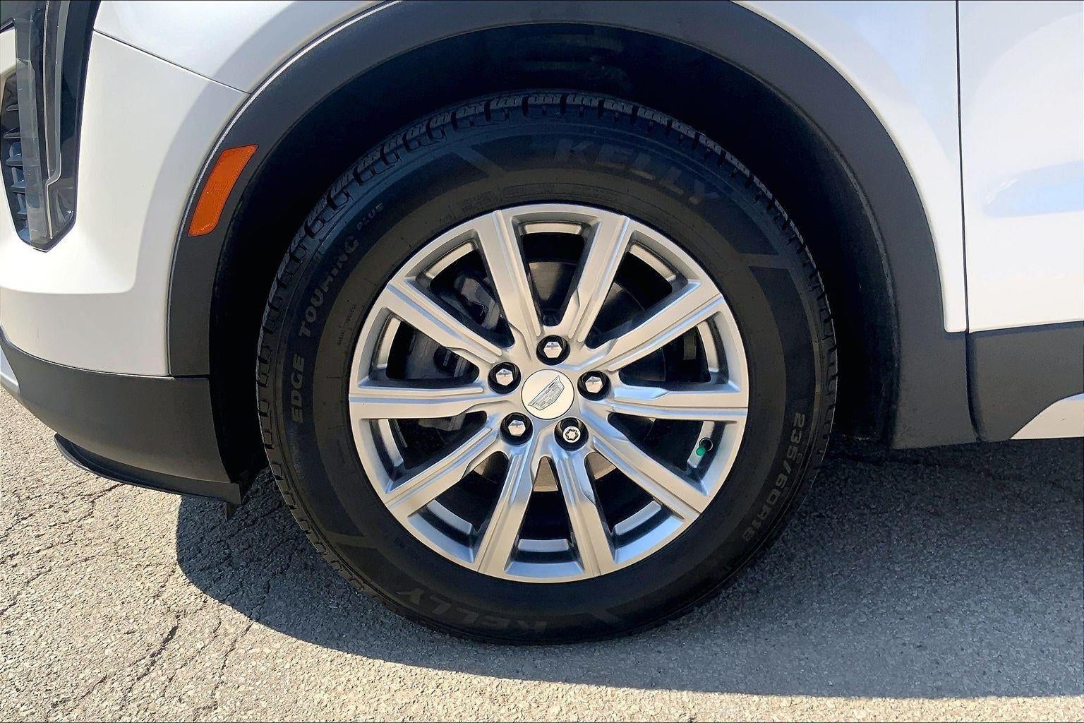 2021 Cadillac XT4 AWD Premium Luxury