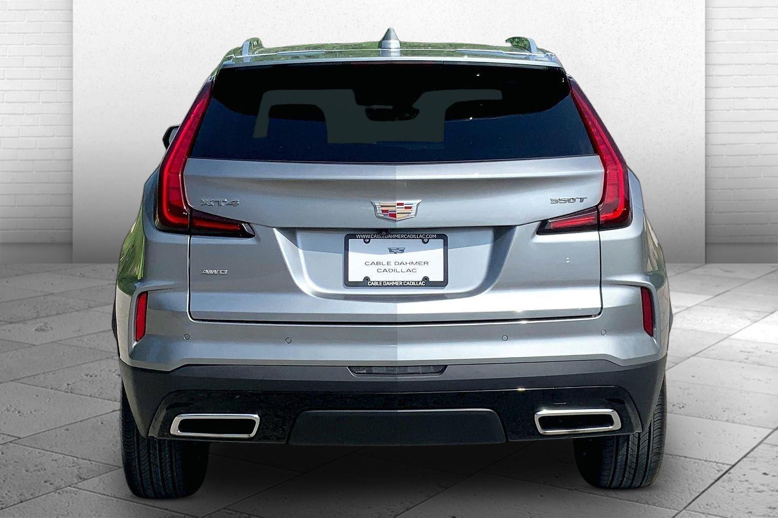 2025 Cadillac XT4 Premium Luxury