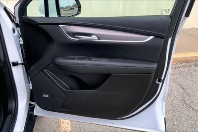 2025 Cadillac XT5 Luxury