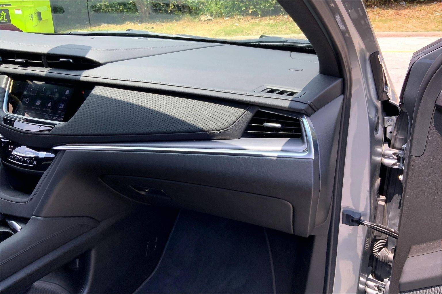 2025 Cadillac XT5 Luxury