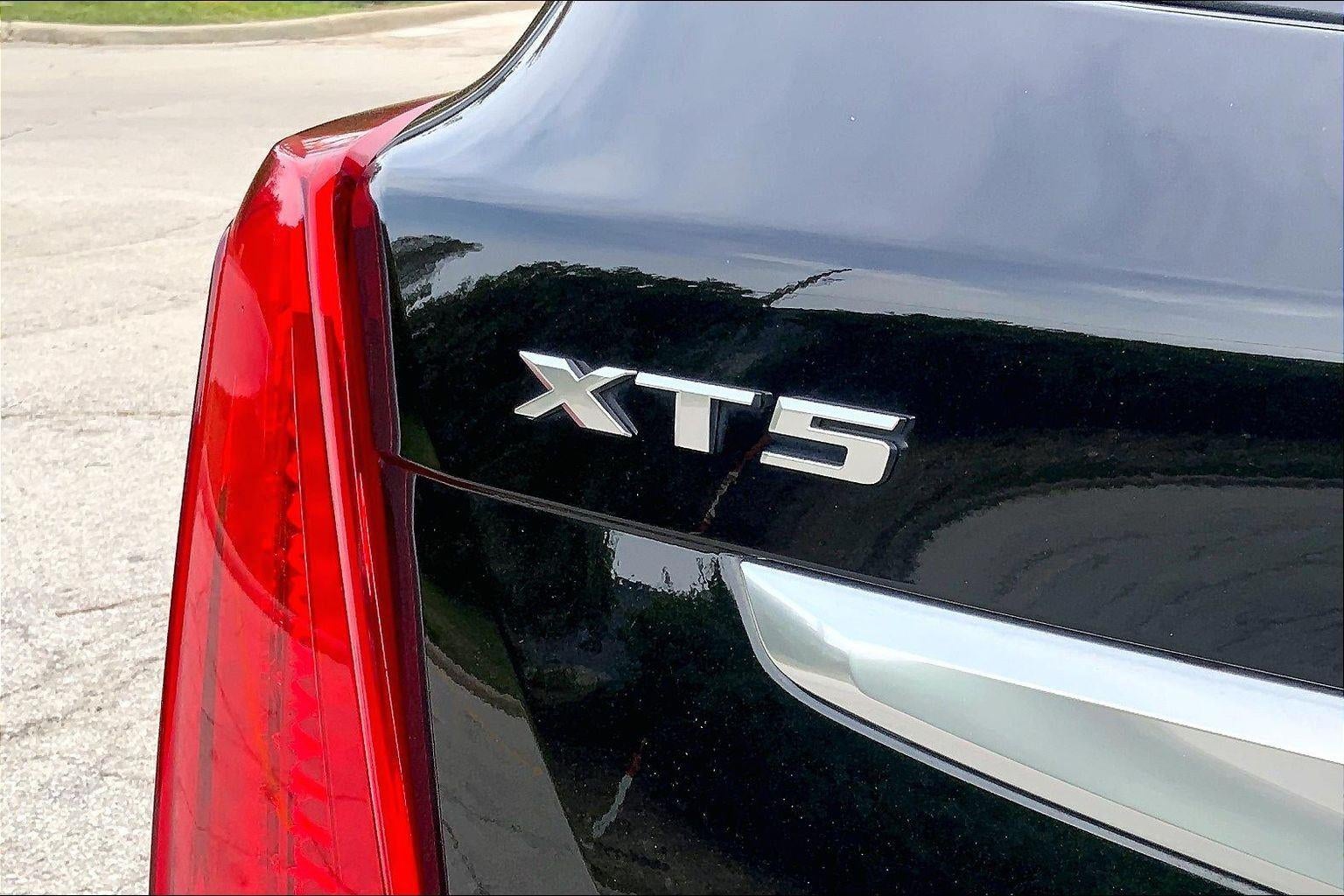 2019 Cadillac XT5 Luxury AWD