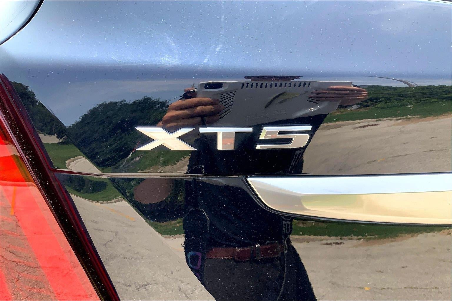 2021 Cadillac XT5 AWD Premium Luxury