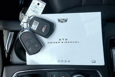 2024 Cadillac XT5 Sport
