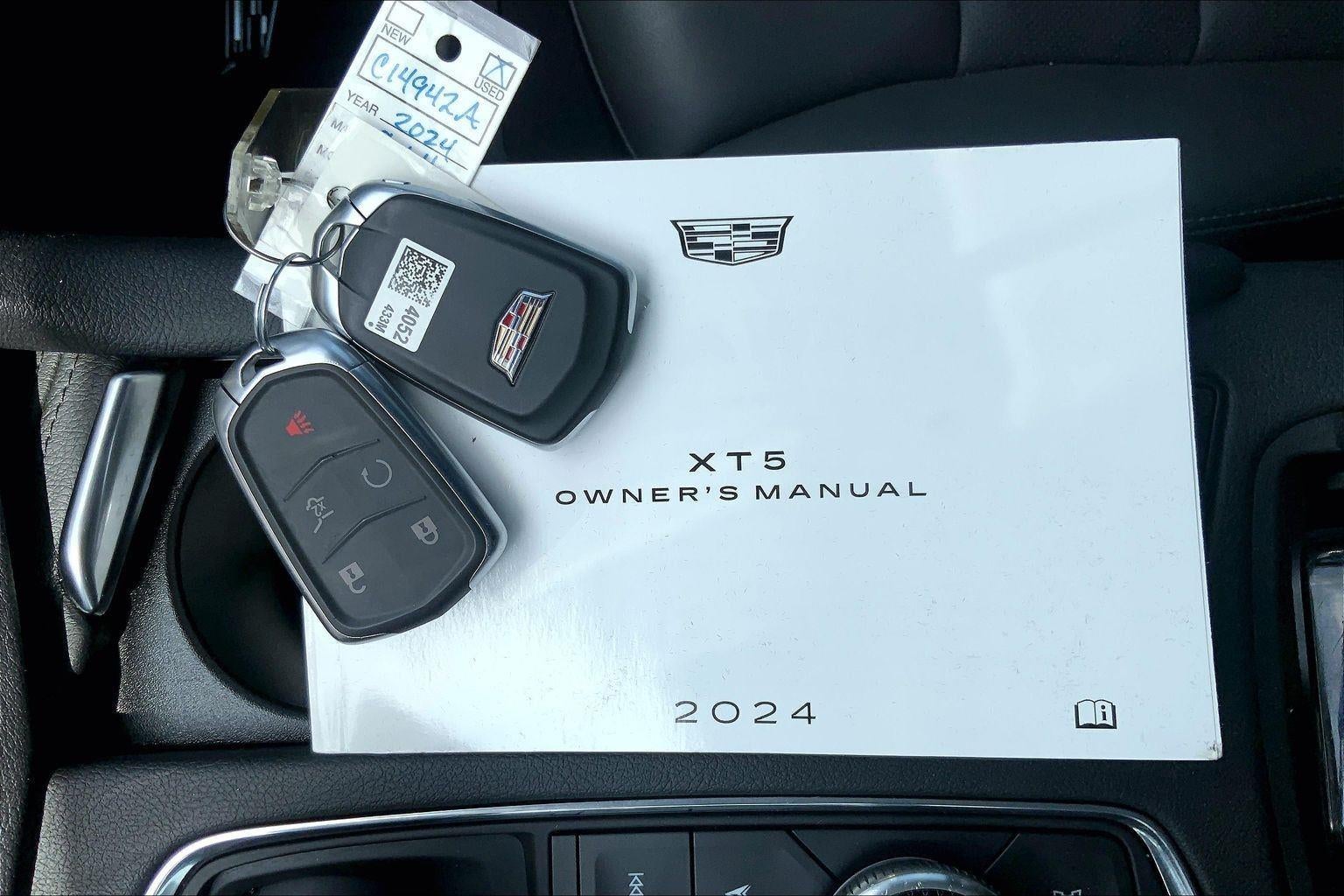 2024 Cadillac XT5 Sport