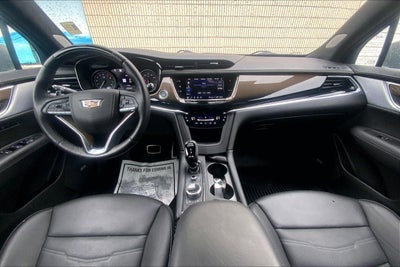 2025 Cadillac XT6 Sport