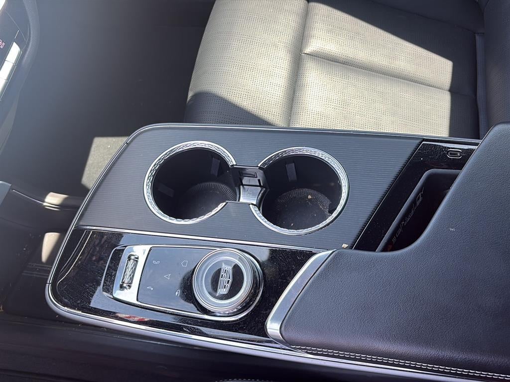 2024 Cadillac LYRIQ Luxury 1