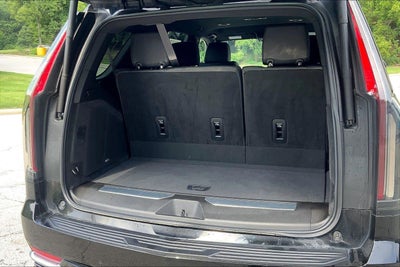 2022 Cadillac Escalade Luxury
