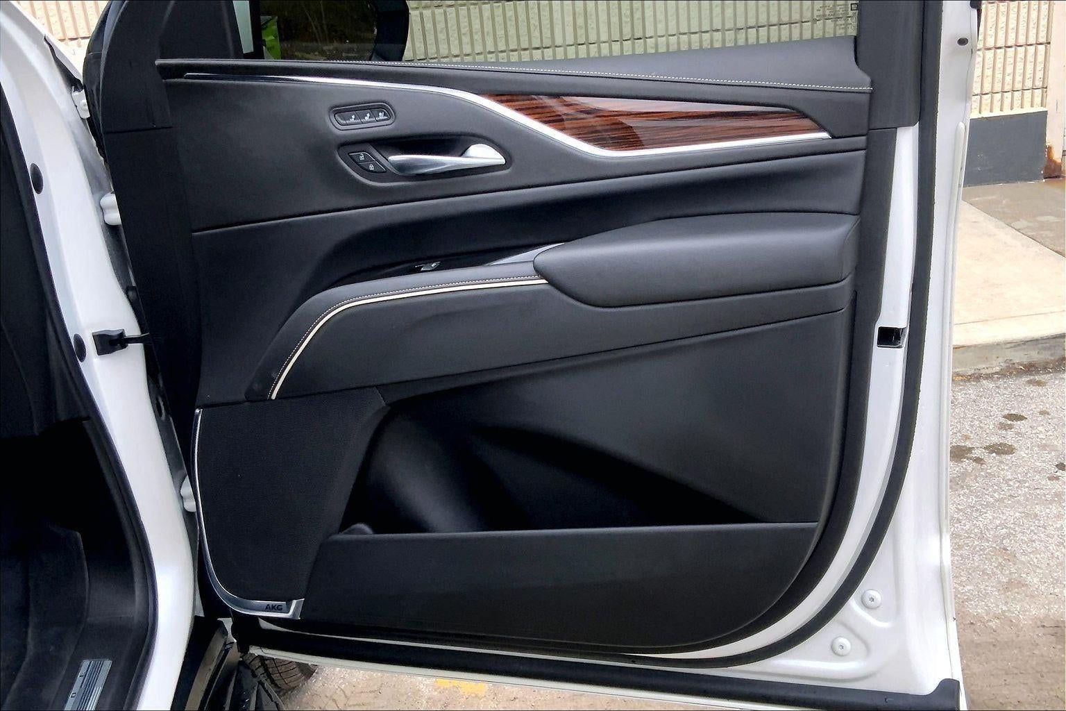 2022 Cadillac Escalade Premium Luxury