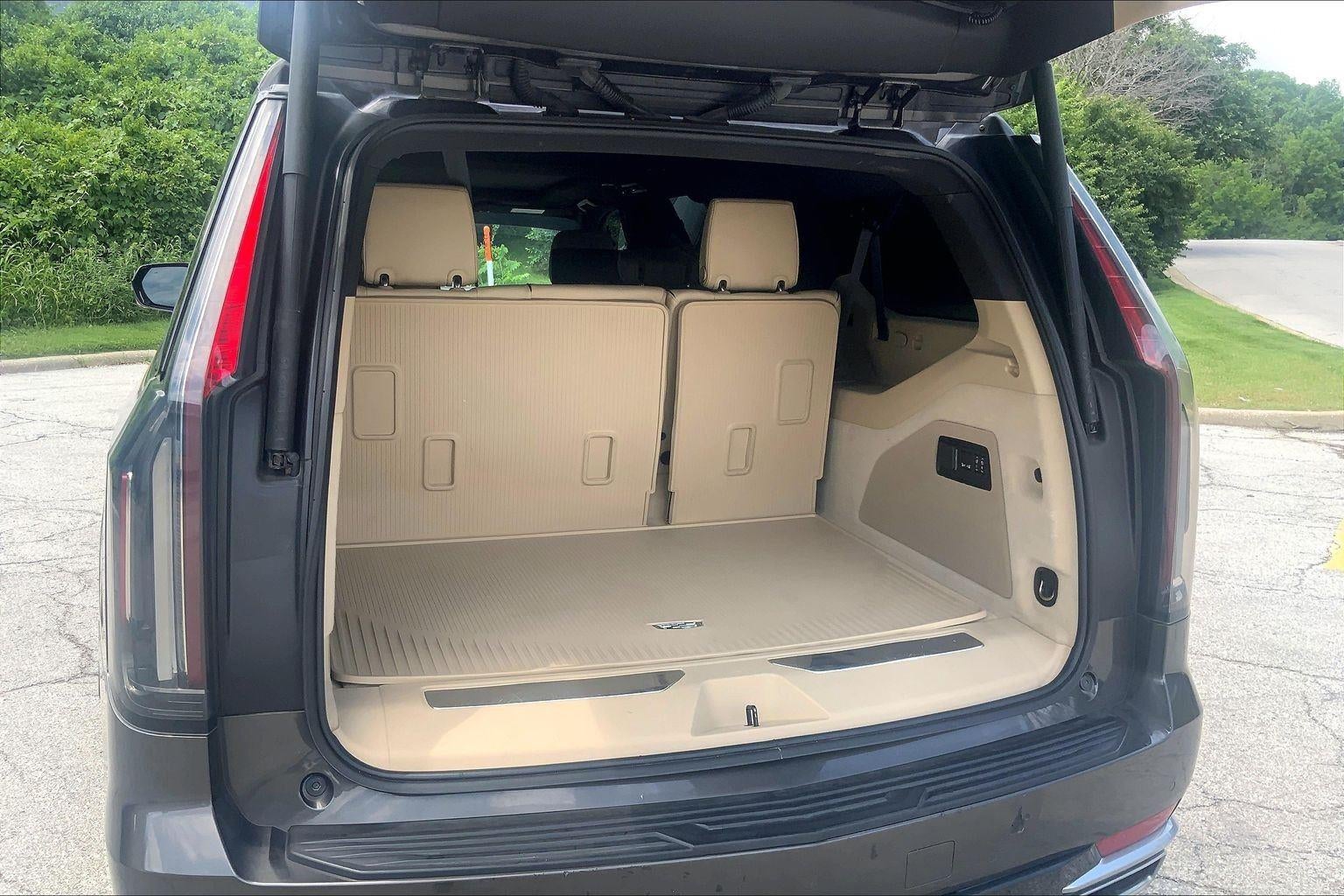2021 Cadillac Escalade ESV Premium Luxury
