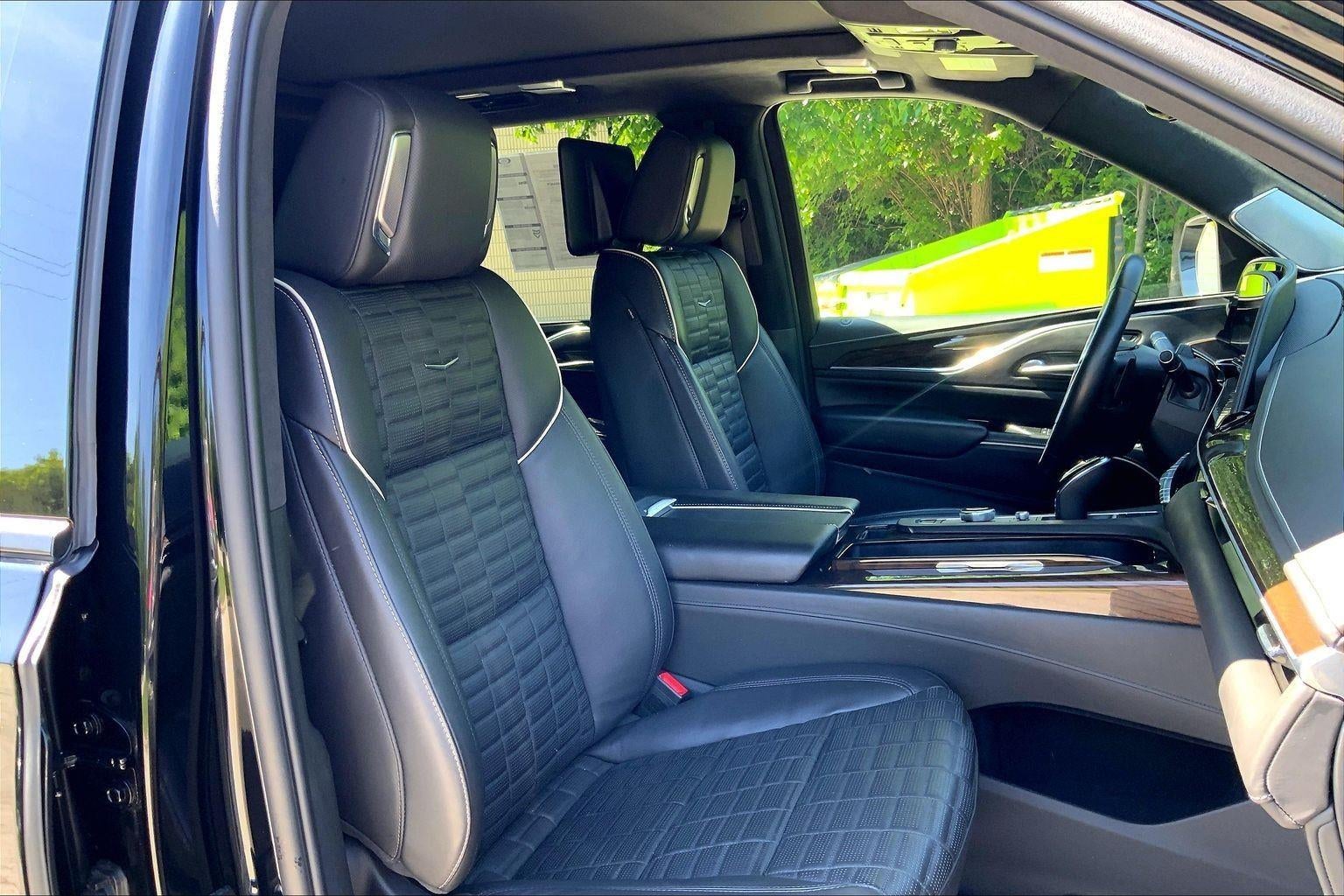 2024 Cadillac Escalade ESV Sport Platinum
