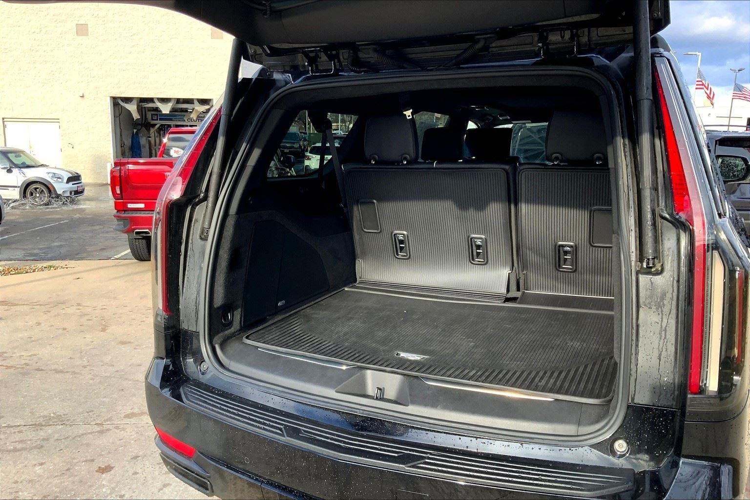2021 Cadillac Escalade ESV Sport Platinum