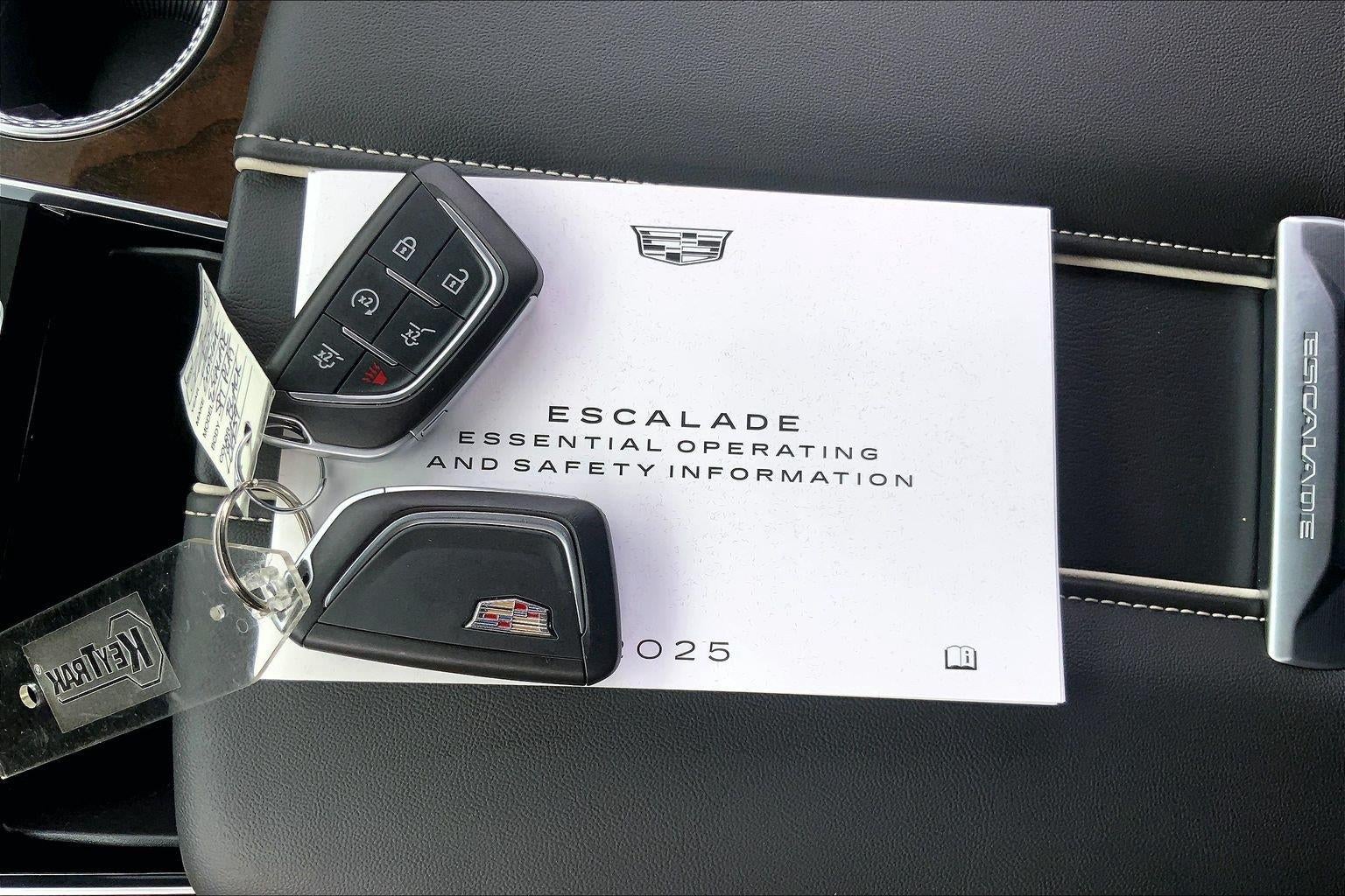 2025 Cadillac Escalade Sport Platinum