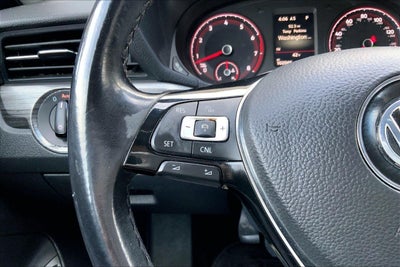 2020 Volkswagen Passat 2.0T R-Line