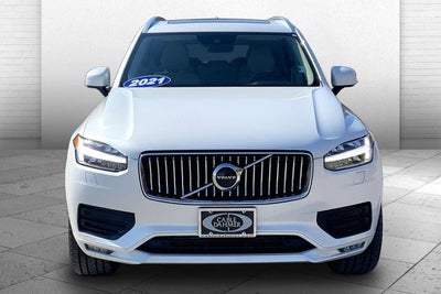 2021 Volvo XC90 Momentum