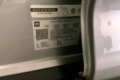 2025 GMC Acadia Elevation