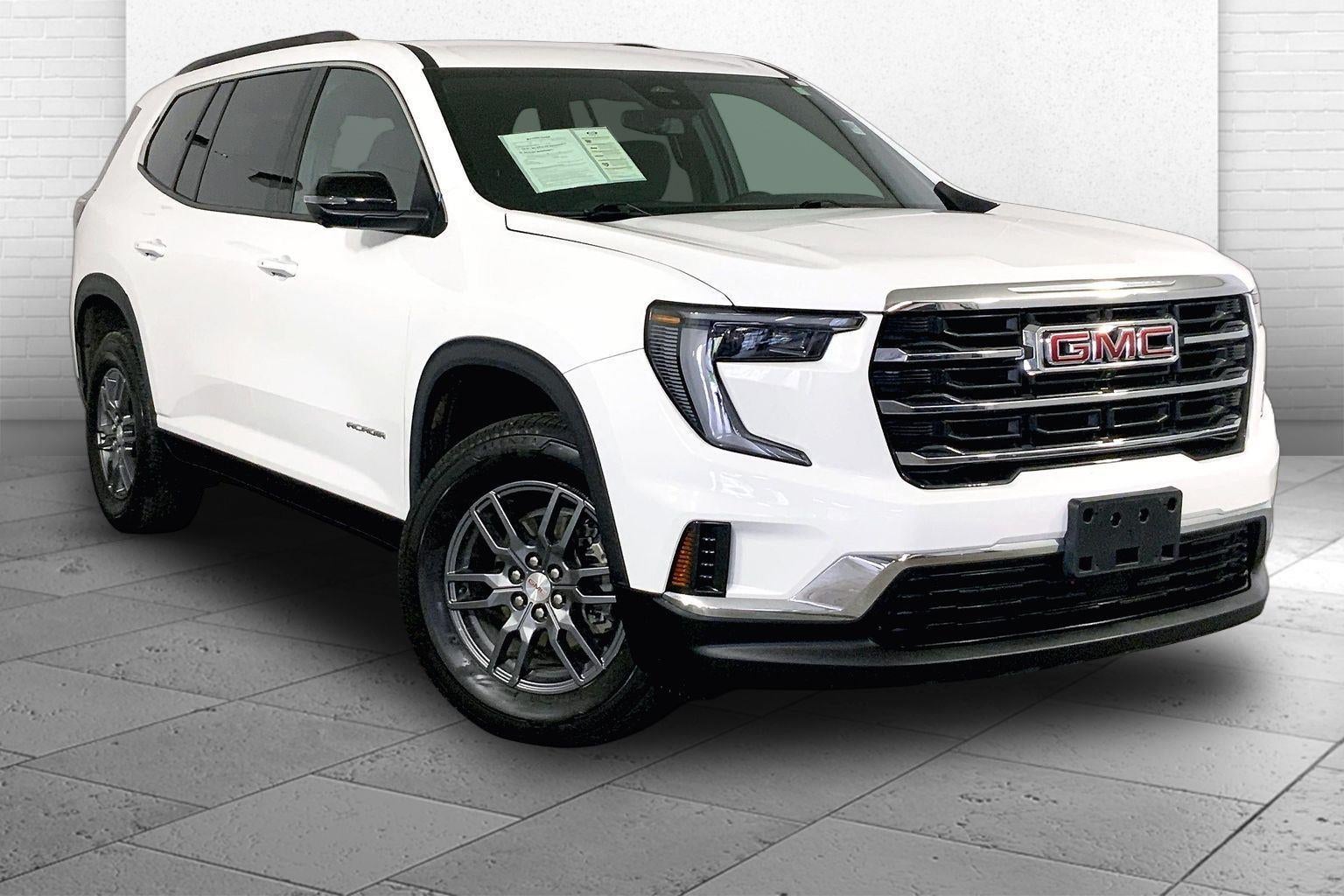 2025 GMC Acadia Elevation
