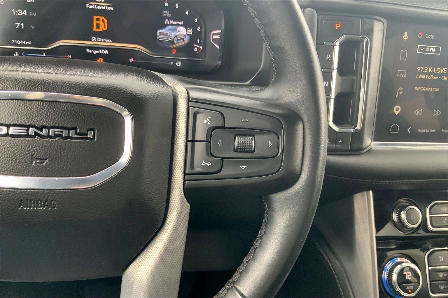 2023 GMC Yukon XL Denali