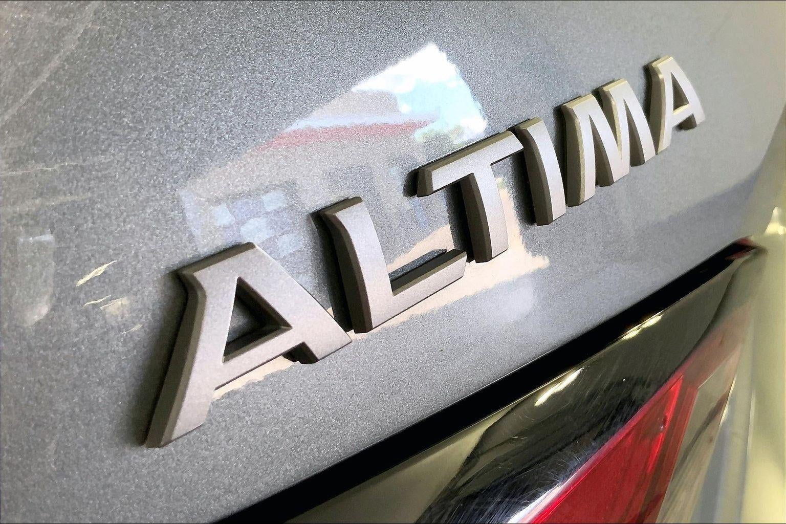 2025 Nissan Altima SV