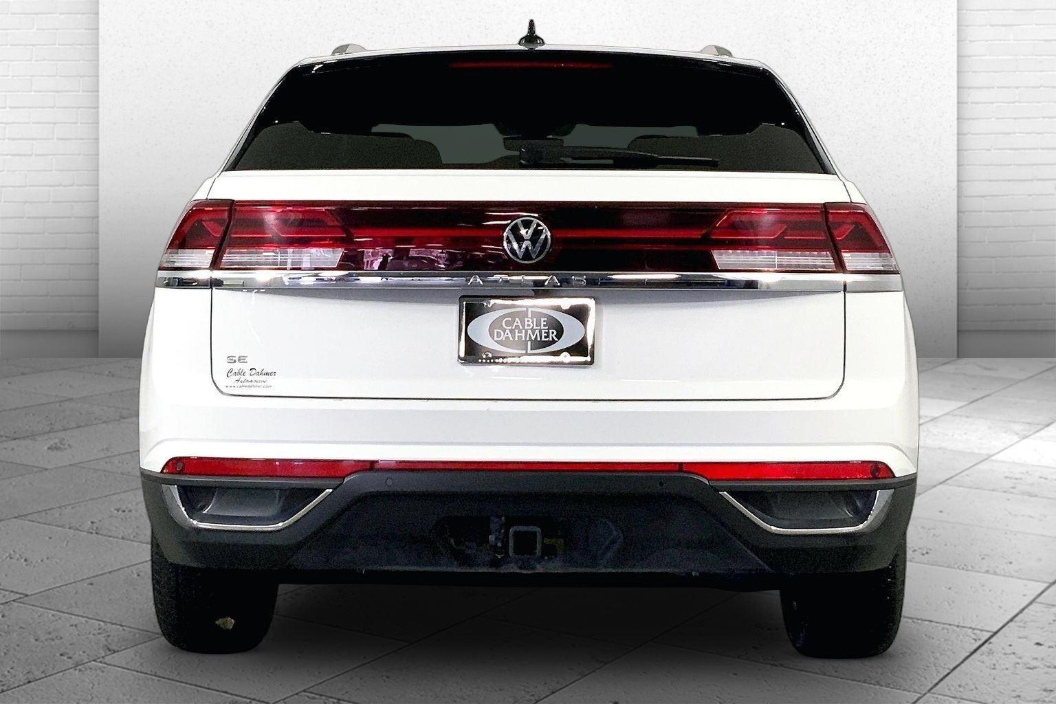 2025 Volkswagen Atlas Cross Sport 2.0T SE w/Technology
