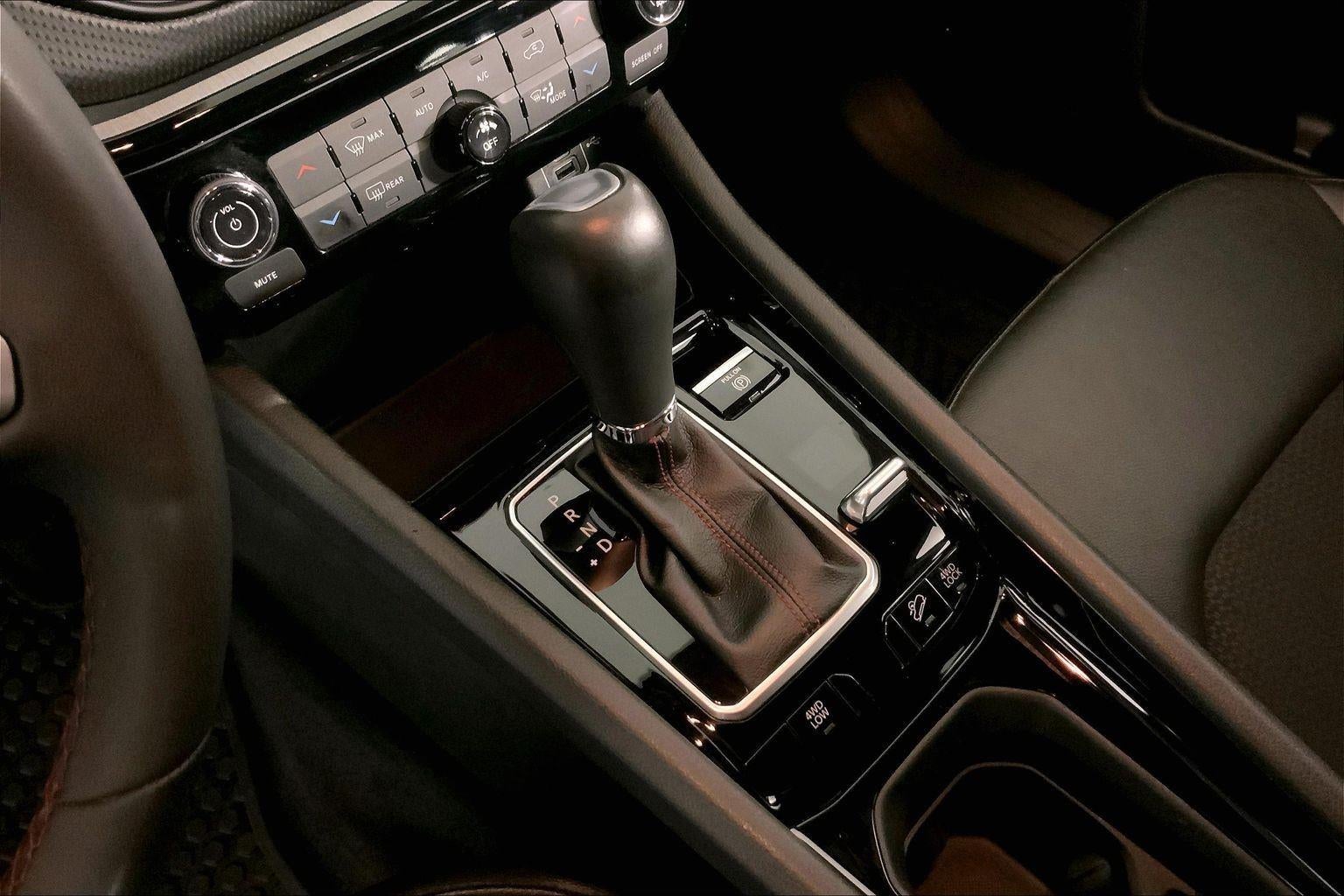 2024 Jeep Compass Trailhawk