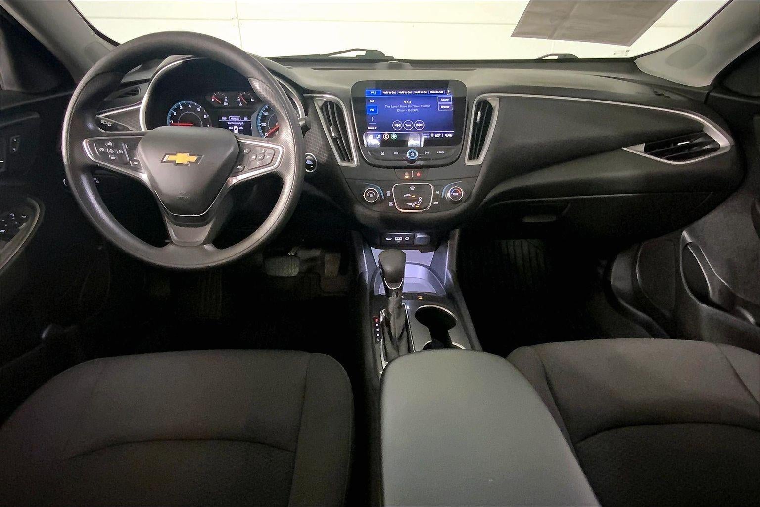 2025 Chevrolet Malibu LS