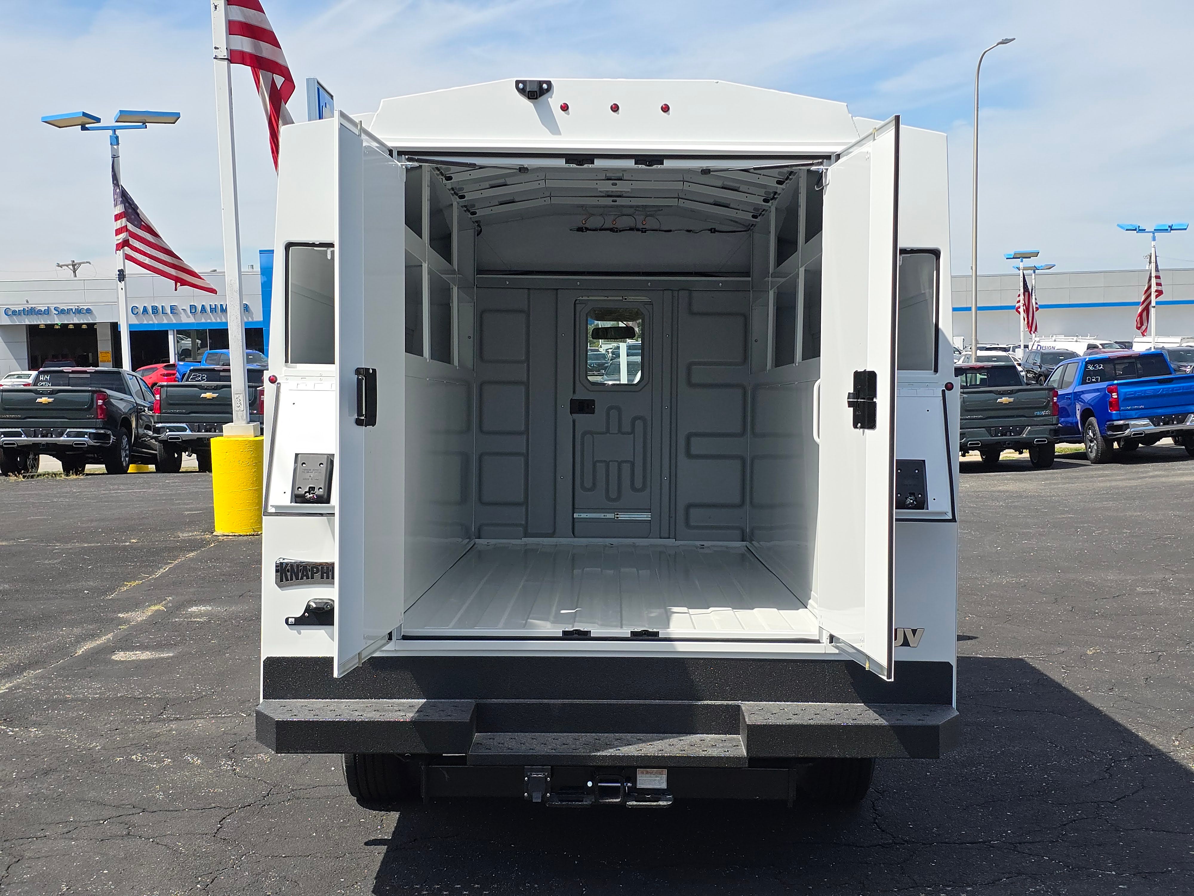 2025 Chevrolet Express Cutaway 3500 1WT